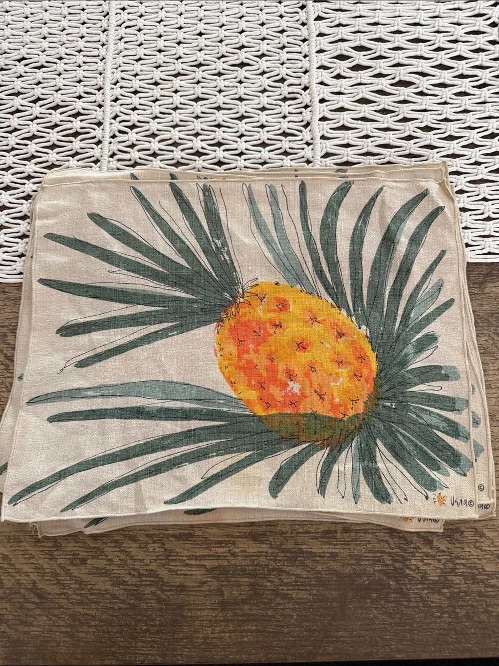 Vintage Vera Neumann MCM Pineapple Cloth Linen Table Napkins Set of 8